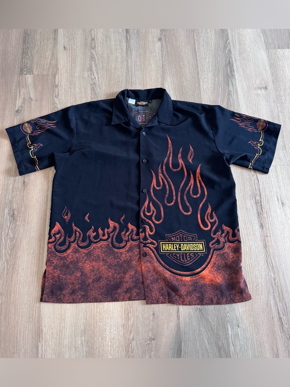 Harley-Davidson Black Short-Sleeve Button-Up Shirt with Flame Graphics